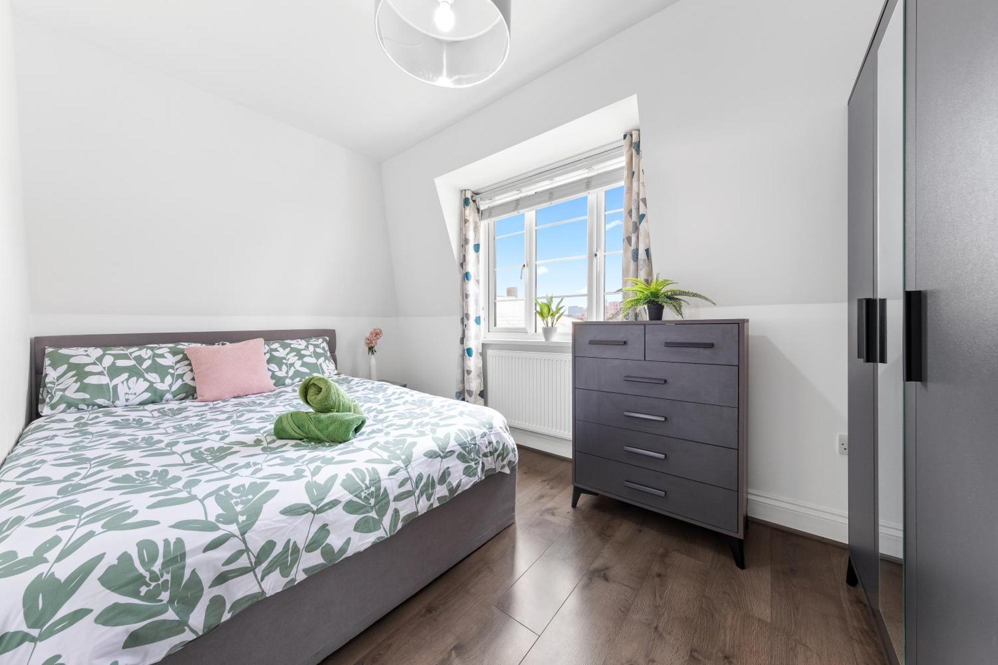 Central London Two Bedroom Serviced Apartment - Nine Elms Luxury Stay - Vauxhall & Westminster Esterno foto